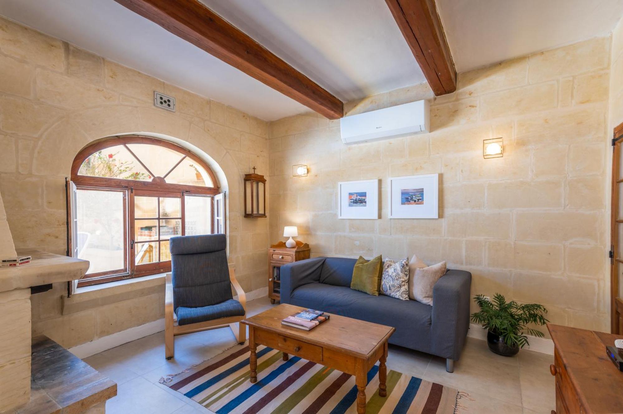 Dar Ta' Mansi Farmhouse With Private Pool Villa Gharb  Bagian luar foto