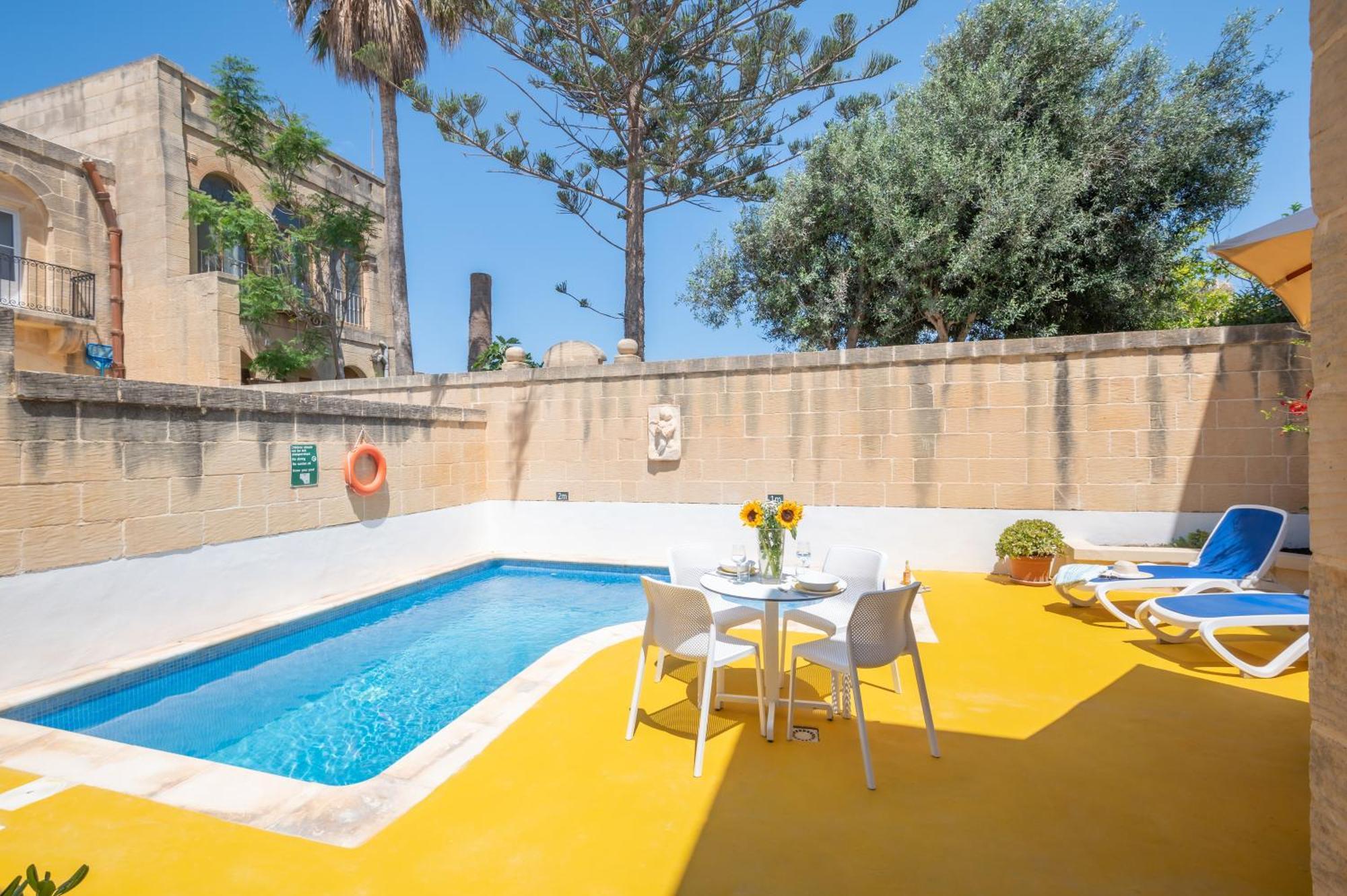 Dar Ta' Mansi Farmhouse With Private Pool Villa Gharb  Bagian luar foto